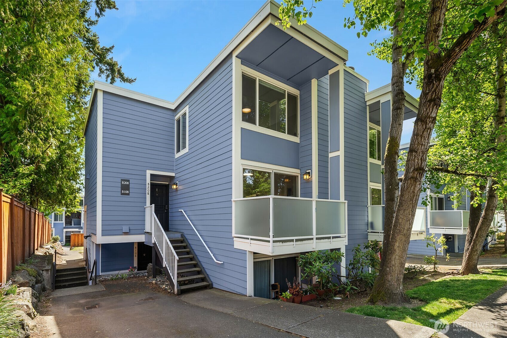 Property Photo:  8800  20th Avenue NE B208  WA 98115 