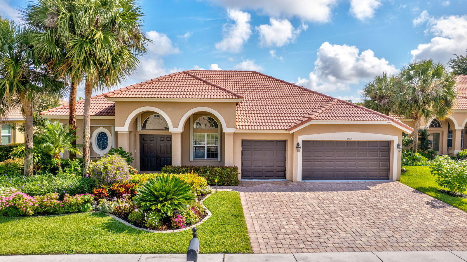 Property Photo:  3588 Turtle Island Court  FL 33411 