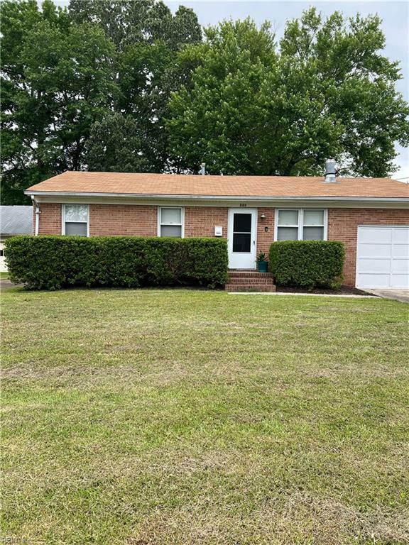 Property Photo: 223 Larissa Dr VA 23601
