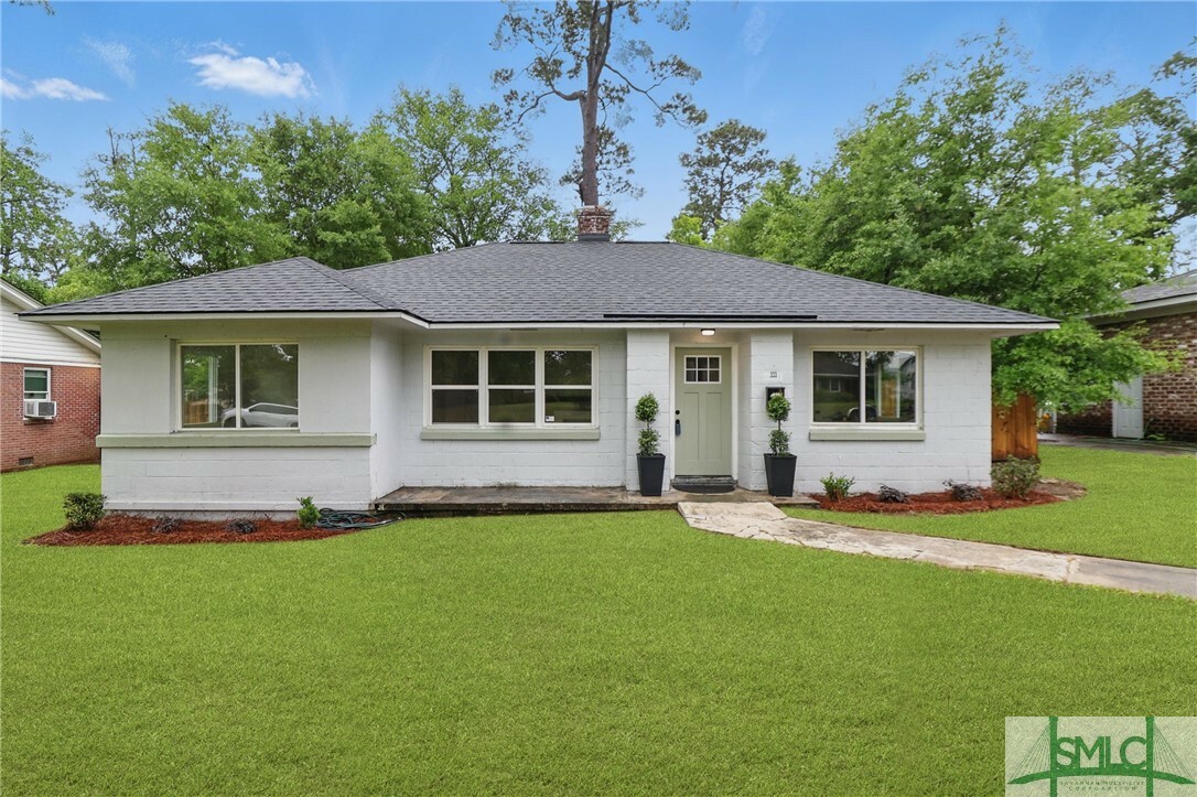 Property Photo:  111 Linden Drive  GA 31405 
