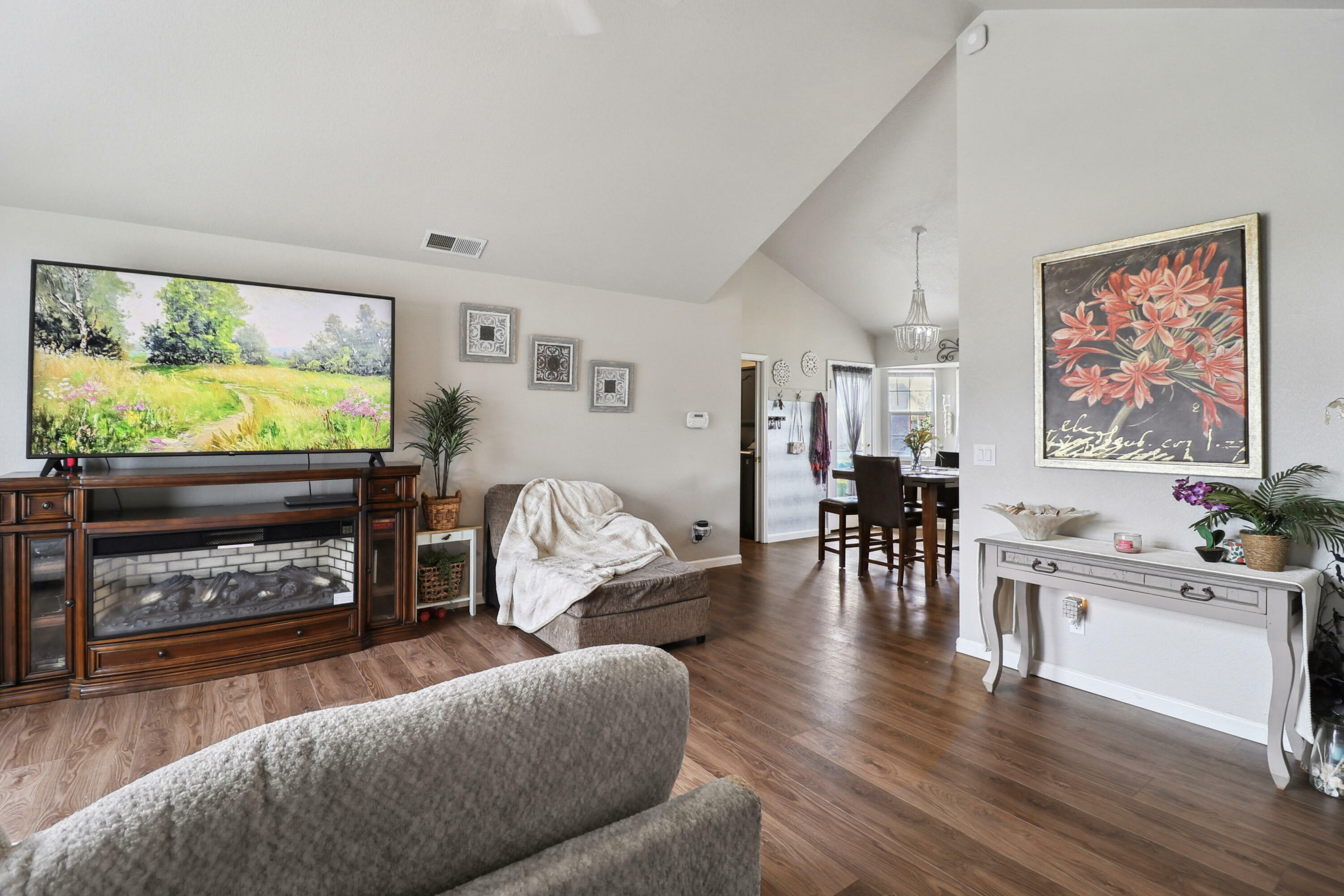 Property Photo: 2773 Crystal Tree Drive CA 96001