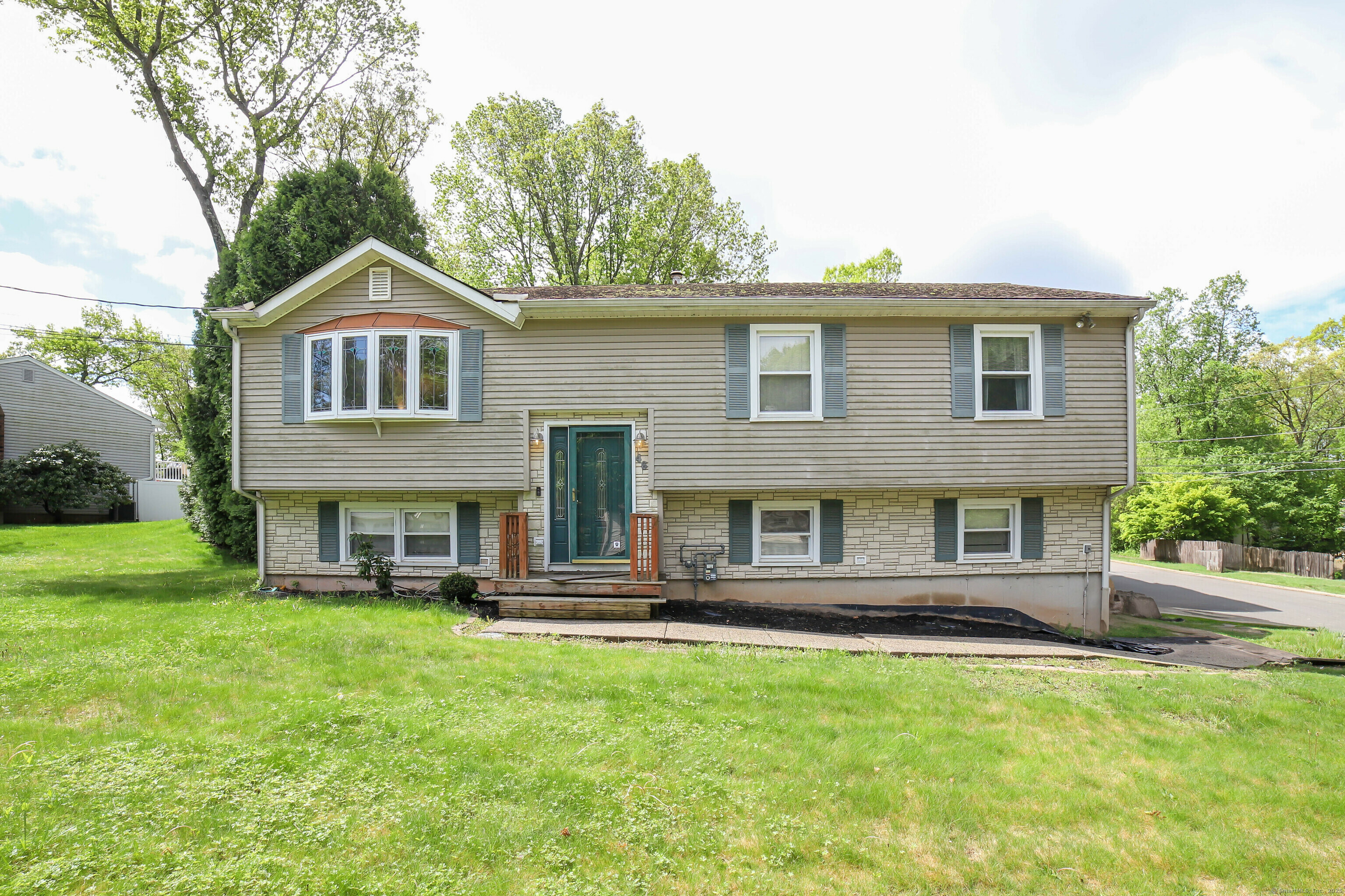 46 Rabbit Rock Road  East Haven CT 06513 photo