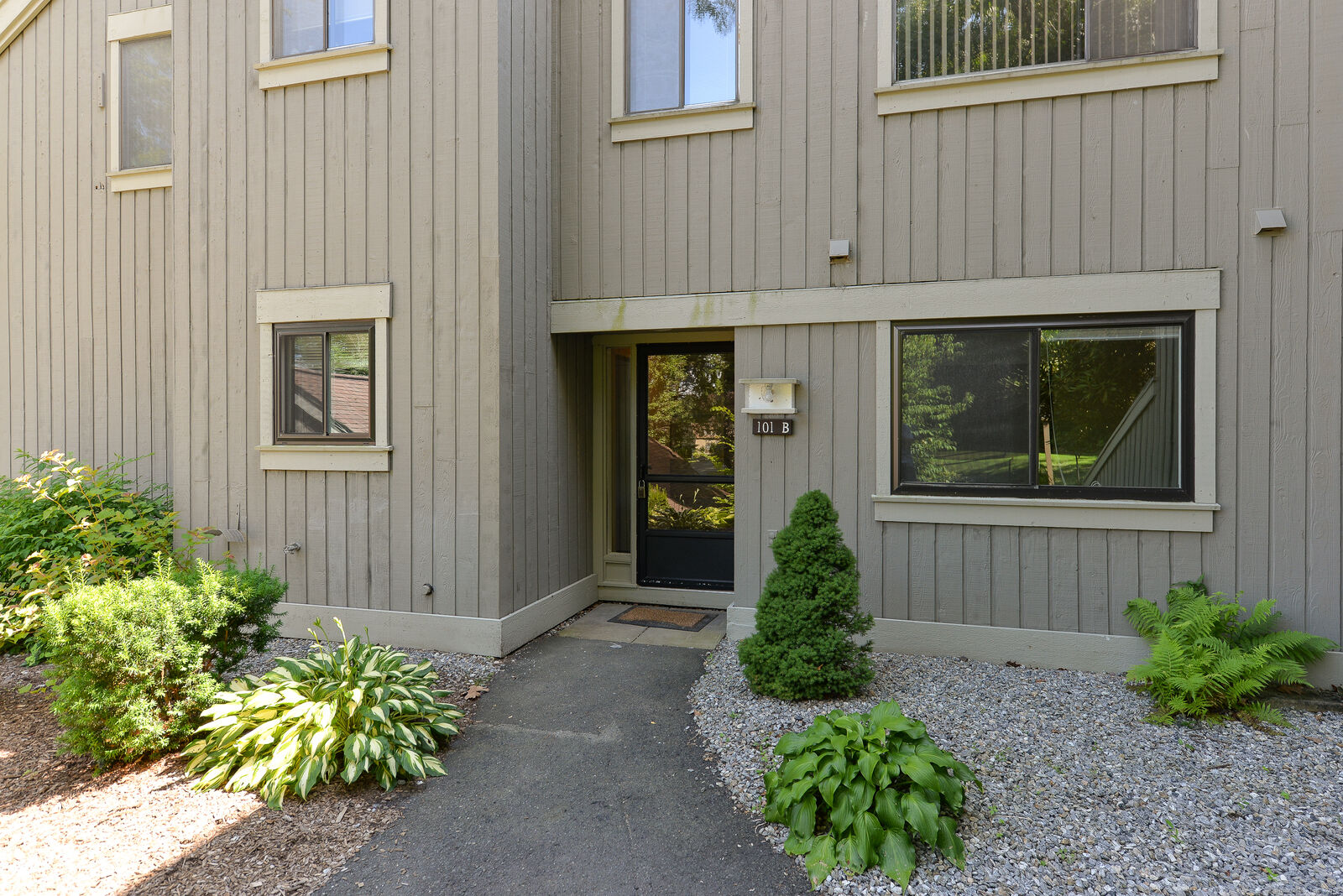 Property Photo: 101 Heritage Village B CT 06480