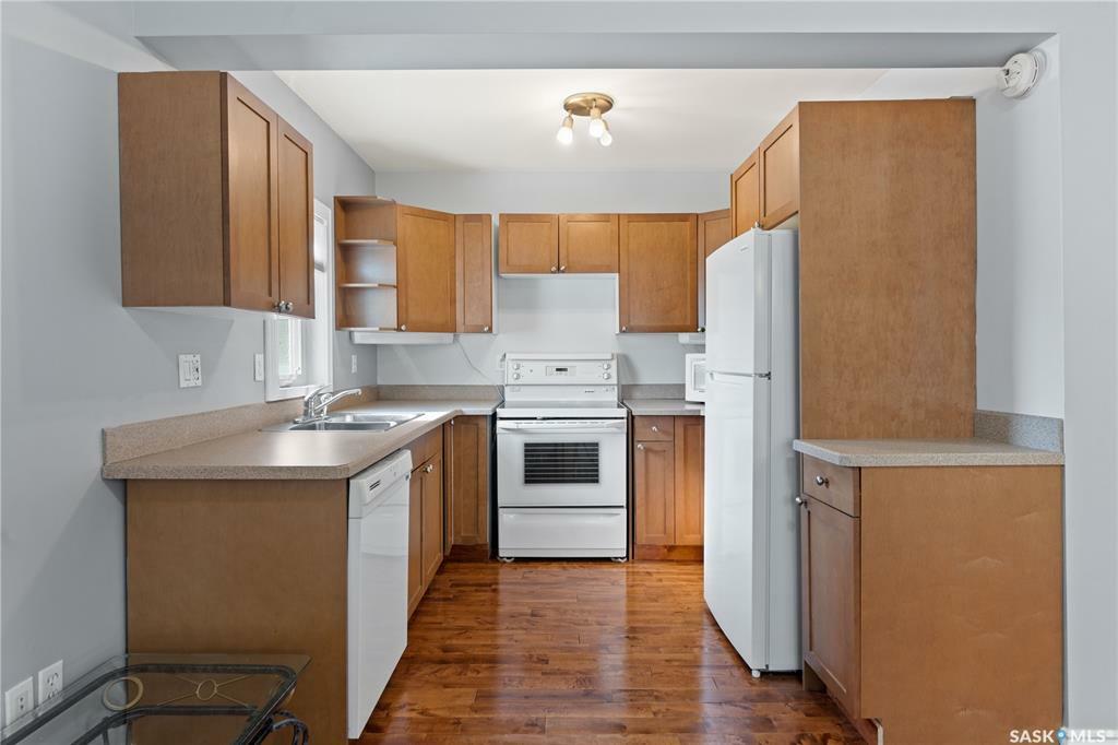 Photo de la propriété: 2240 McDonald Street SK S4N 2Y8