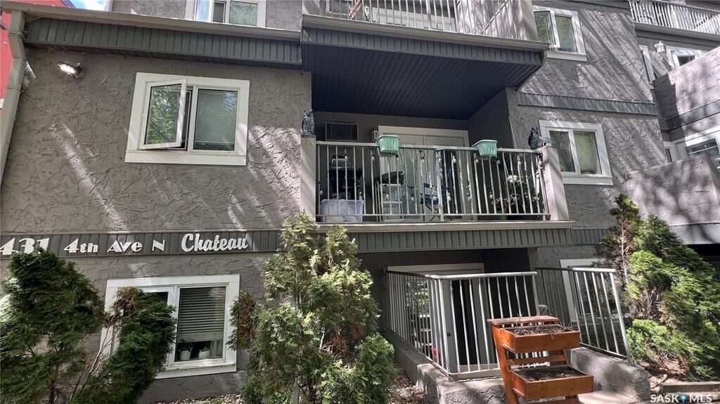 Property Photo: 431 4th Avenue N 201 SK S7K 2M4