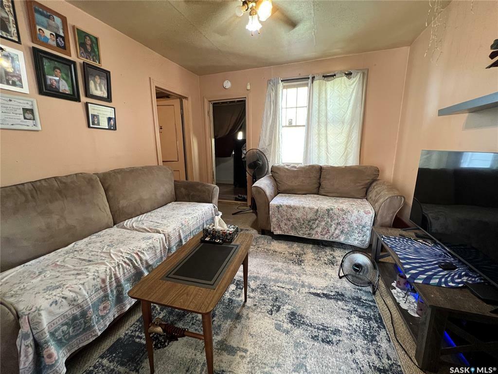 Photo de la propriété: 351 R Avenue S SK S7M 2Z2