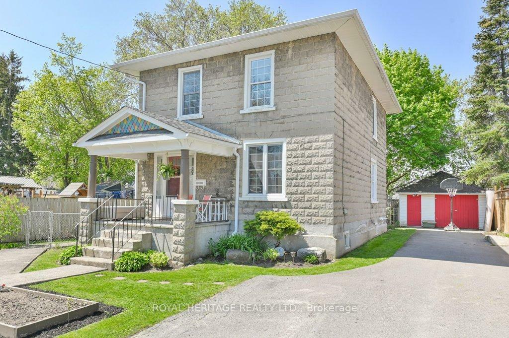 Property Photo: 180 Byron Street W ON K8V 2Y8