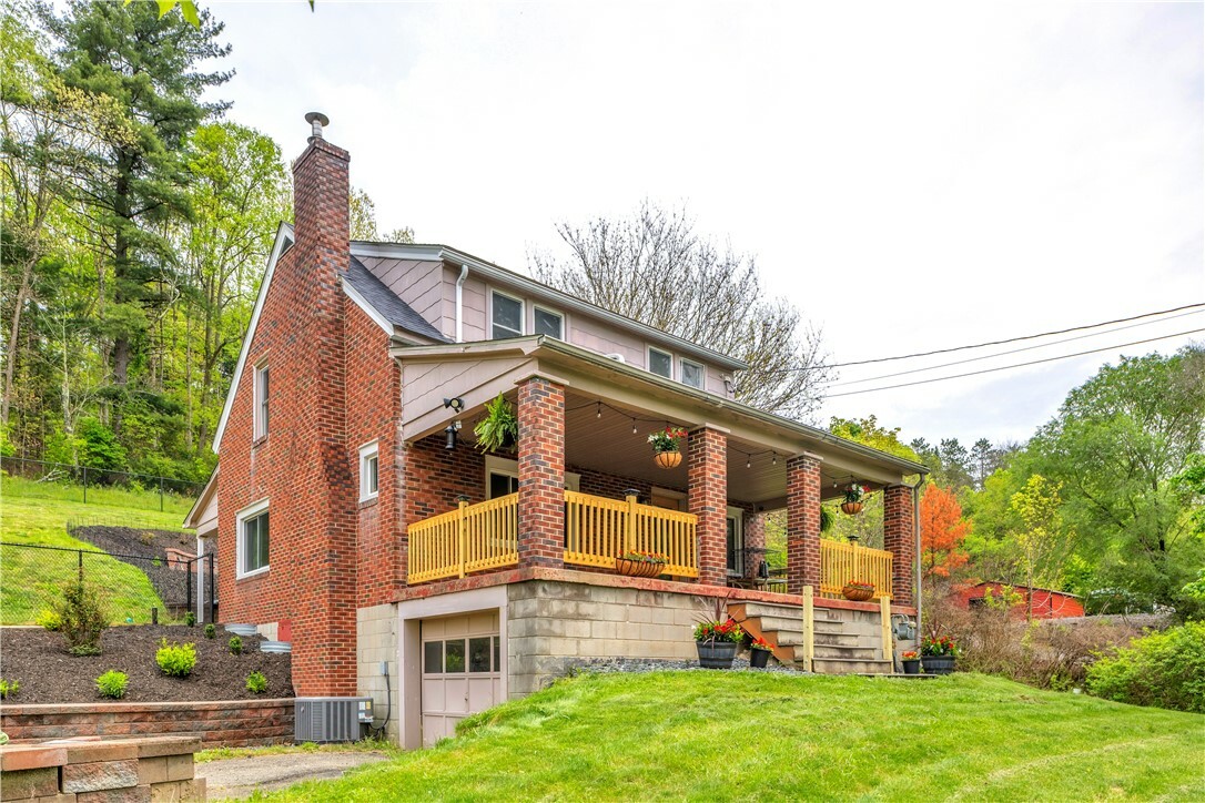 Property Photo: 2640 Big Sewickley Creek Rd PA 15143