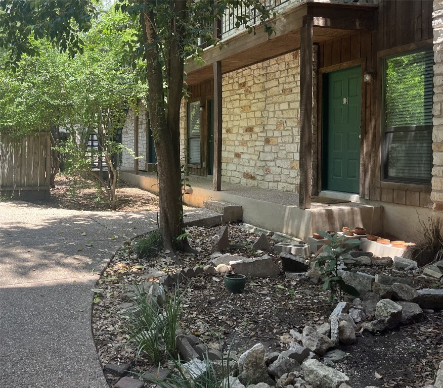 Property Photo: 4701 Red River Street 104 TX 78751