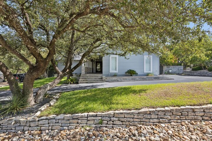 Property Photo: 409 Malabar Street TX 78734