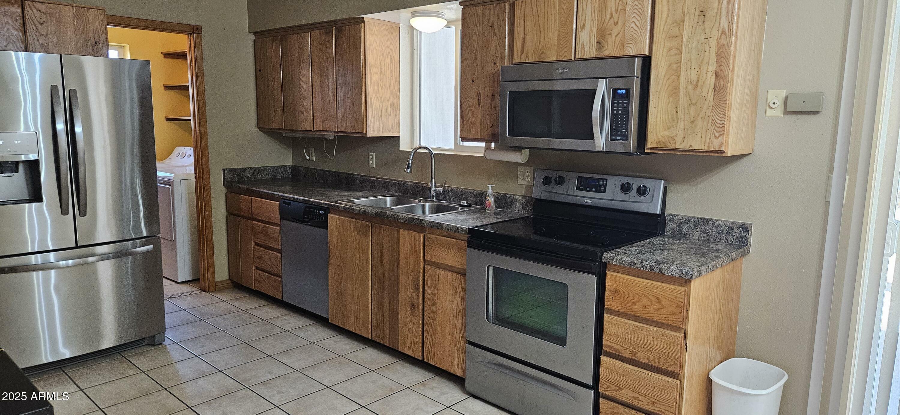 Property Photo: 1586 S Lawther Drive AZ 85120