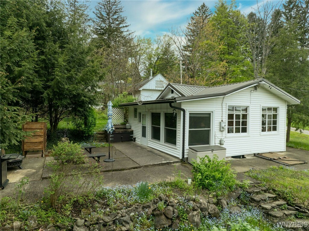 Property Photo: 90 Summerset Drive C NY 14009