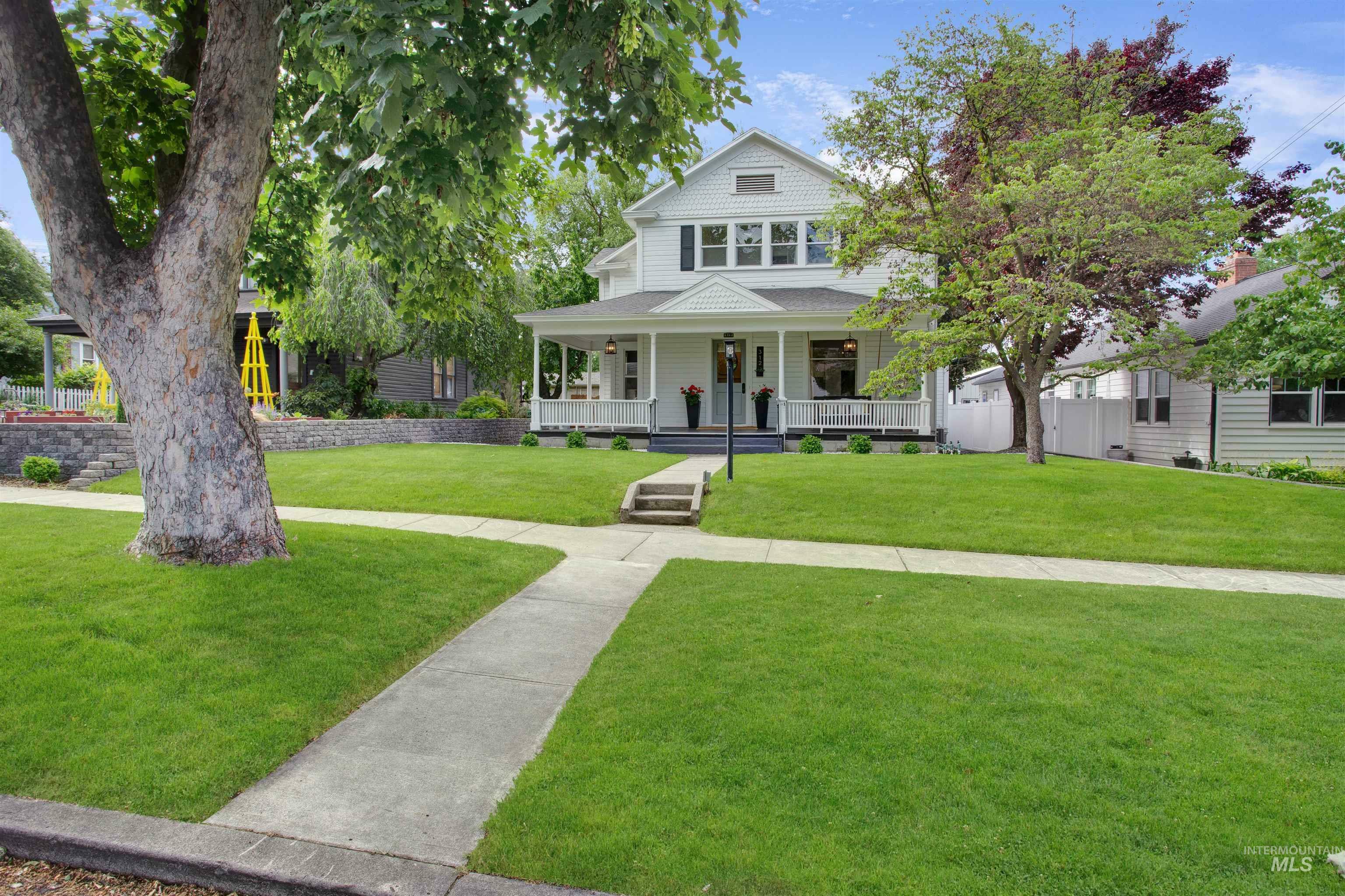 Property Photo: 312 4th Ave ID 83501