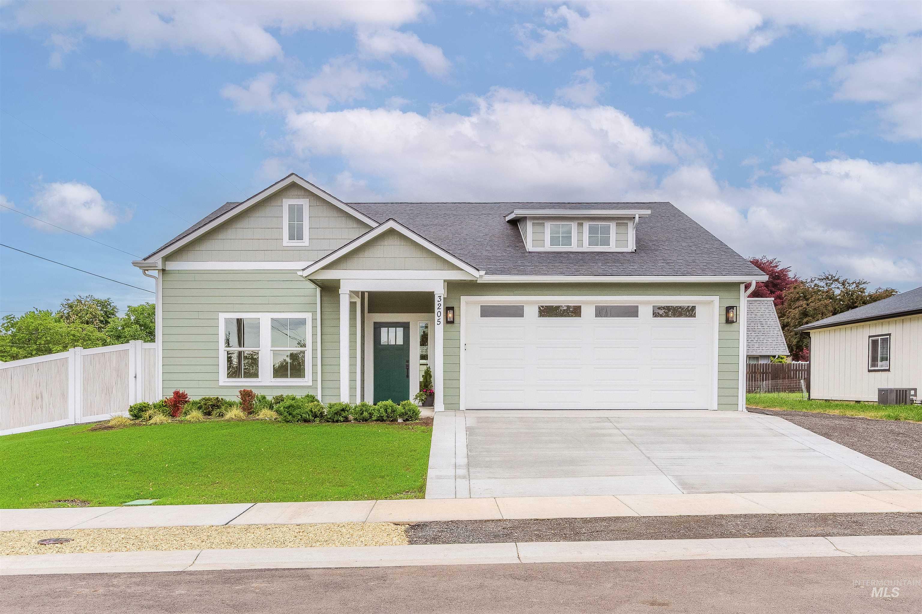Property Photo: 3205 Blackhawk Crt ID 83501