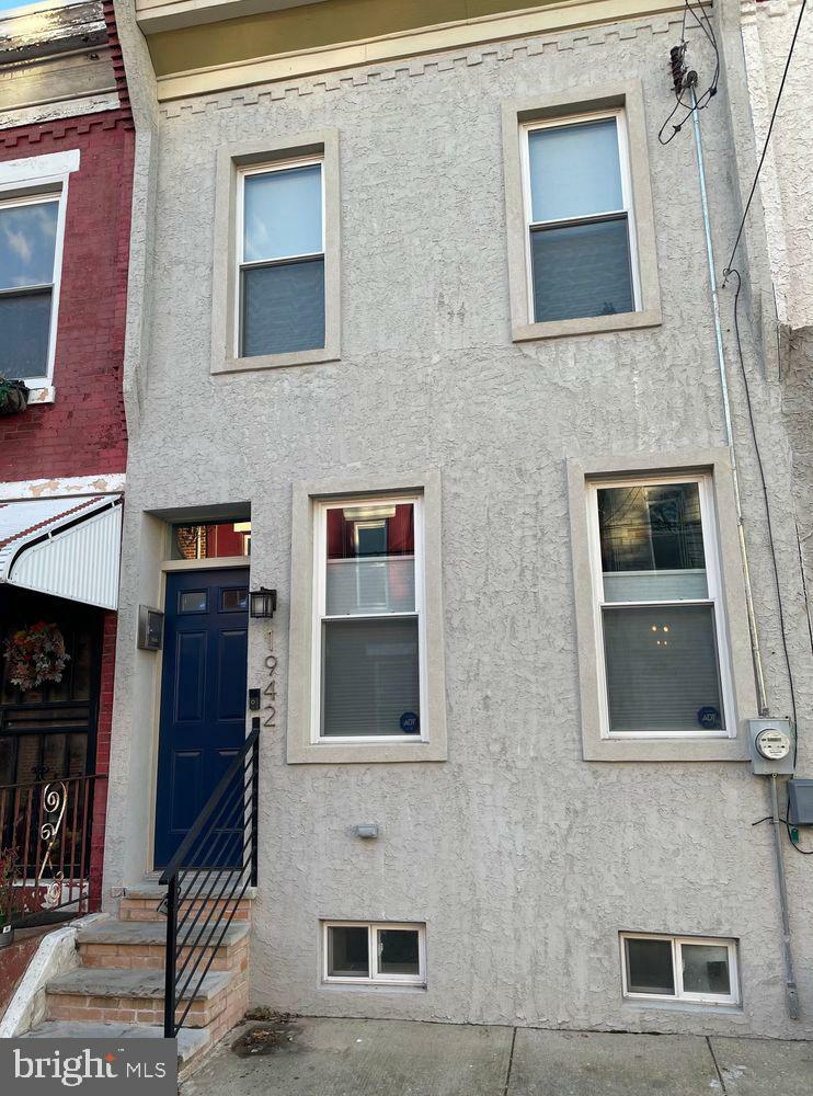 1942 Pierce Street  Philadelphia PA 19145 photo