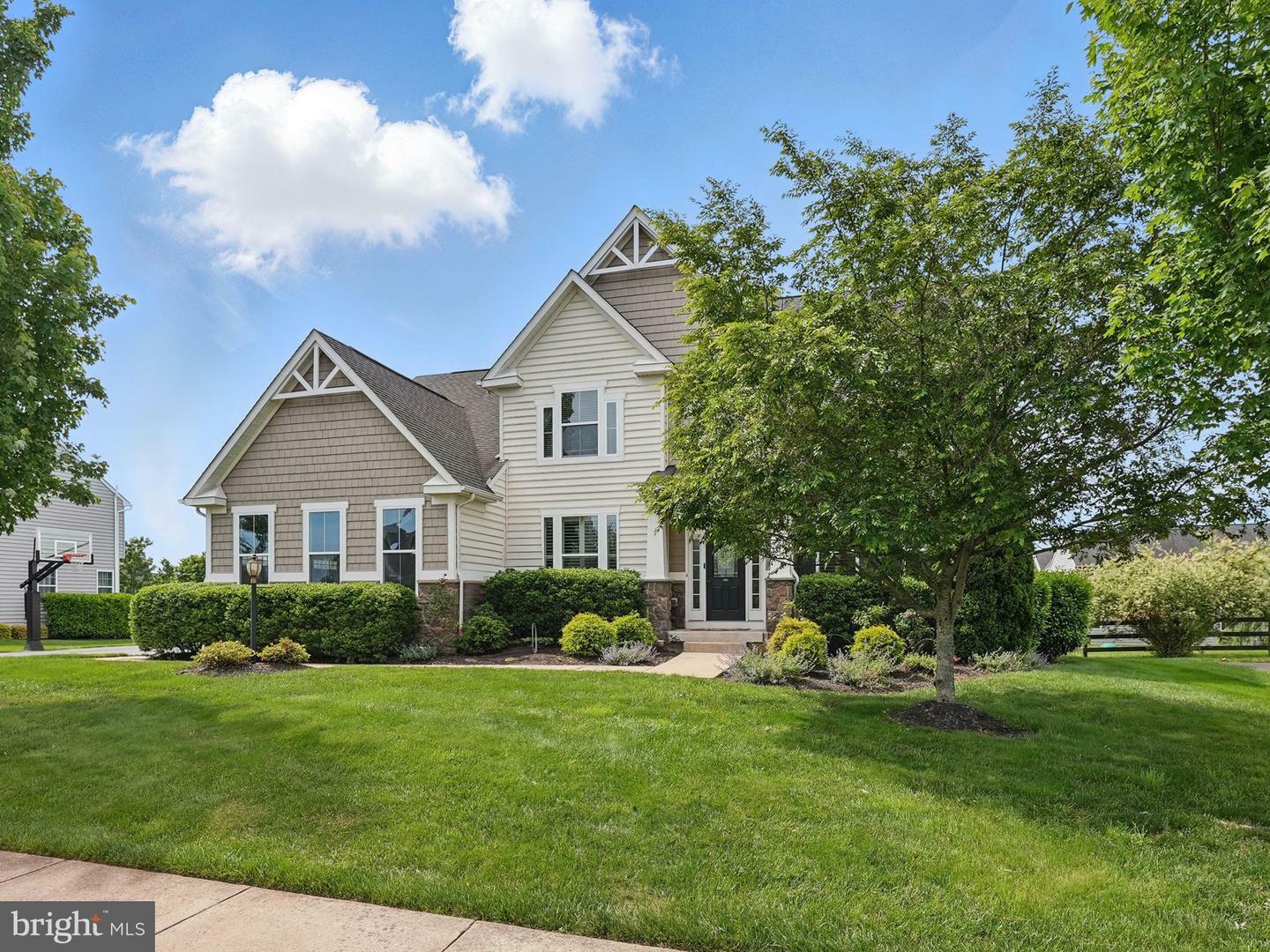 Property Photo: 42423 Madturkey Run Place VA 20152