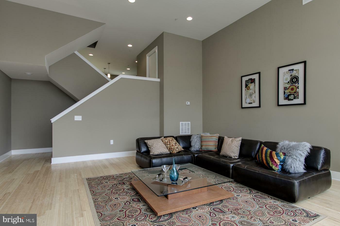 Property Photo: 315 Dupont Street PA 19128