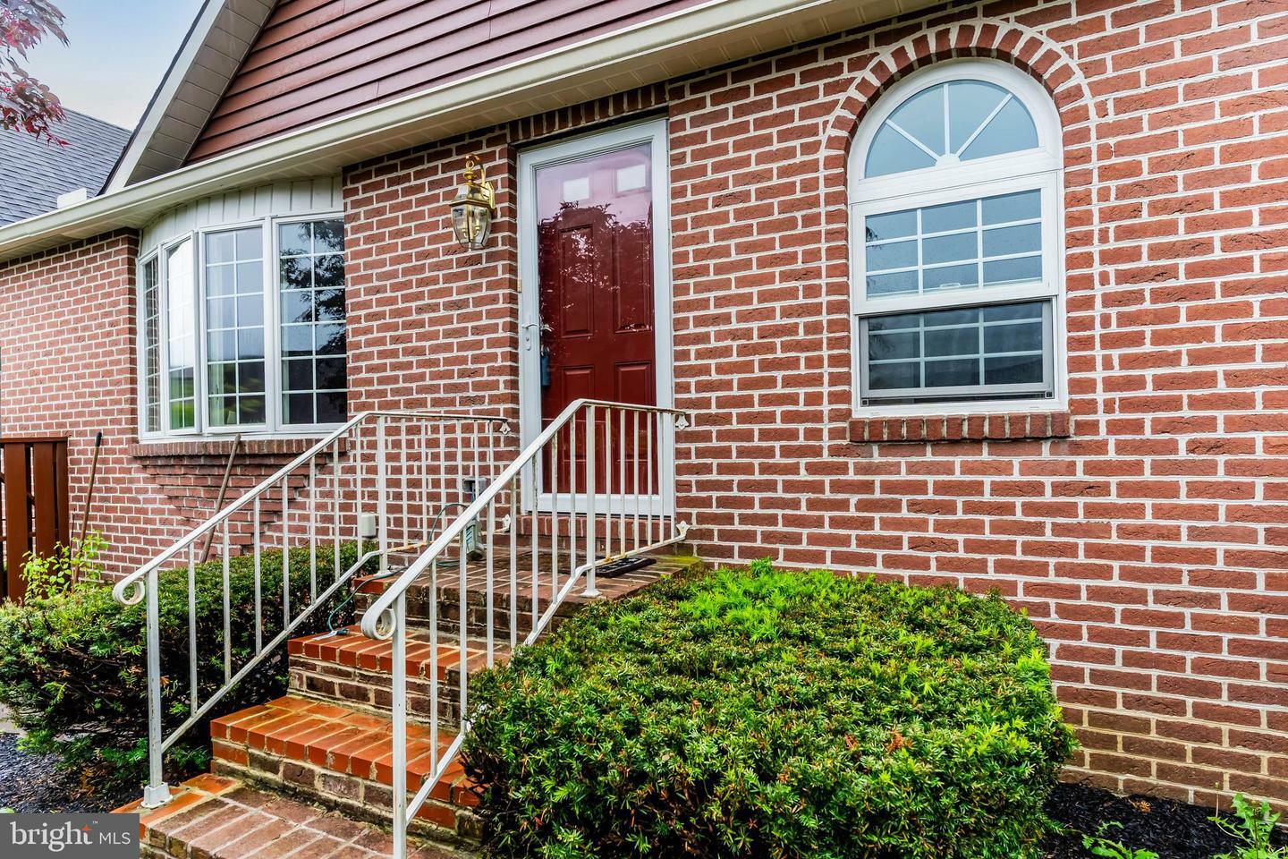 1110 Sterling Court  Enola PA 17025 photo