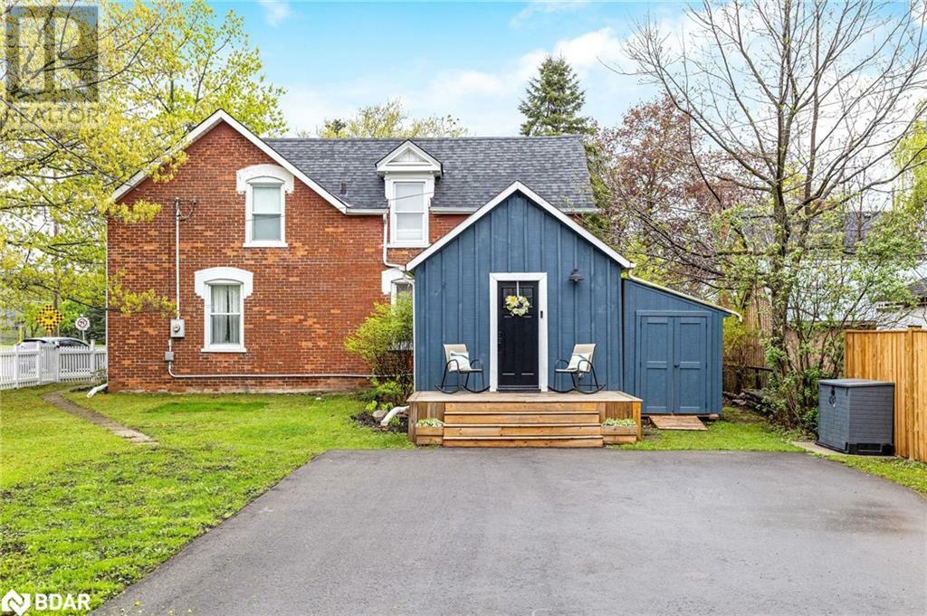 Photo de la propriété: 243 Queen Street East ON L7J 1P7