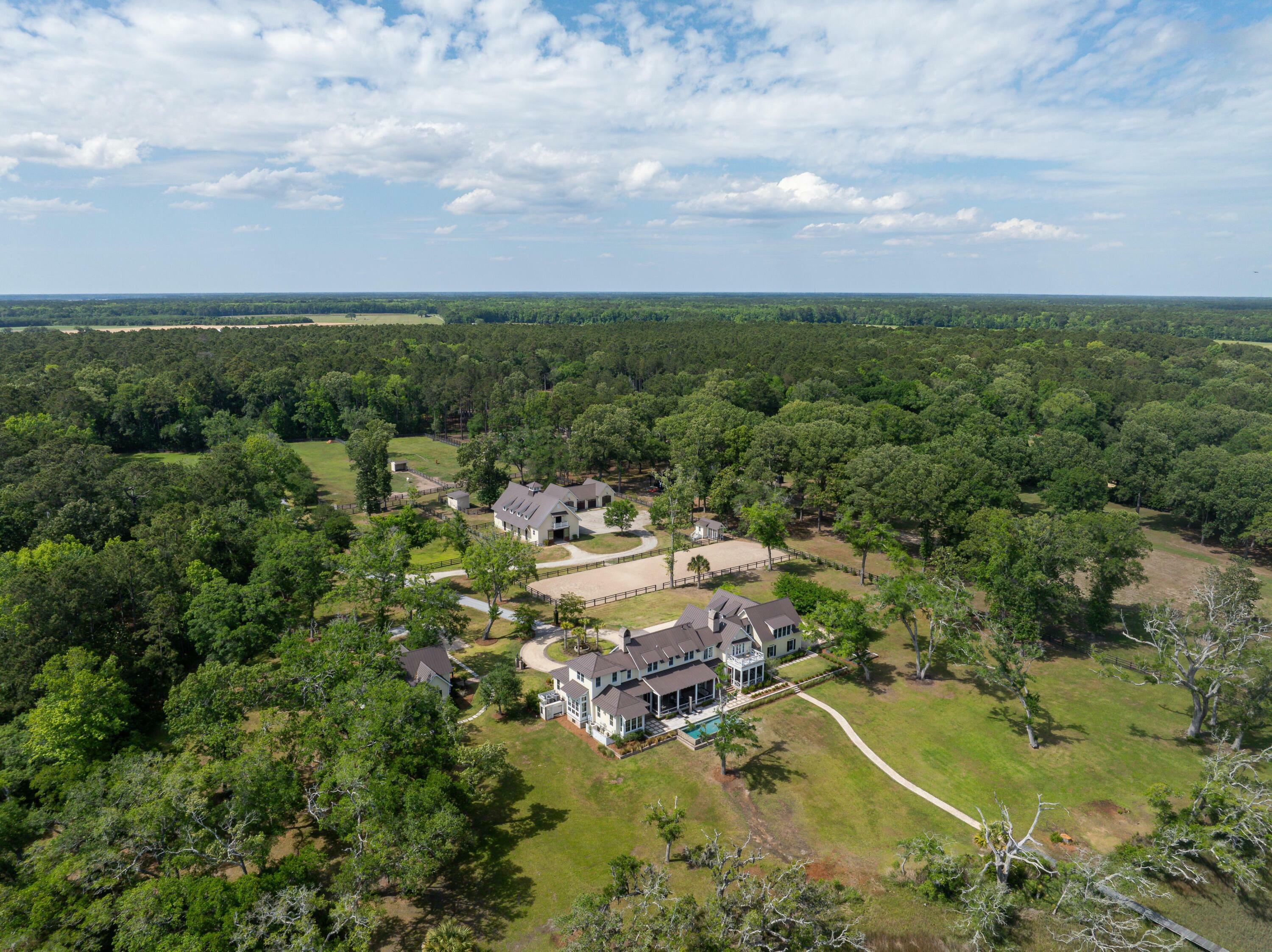 Property Photo: 4855 Retriever Road SC 29487