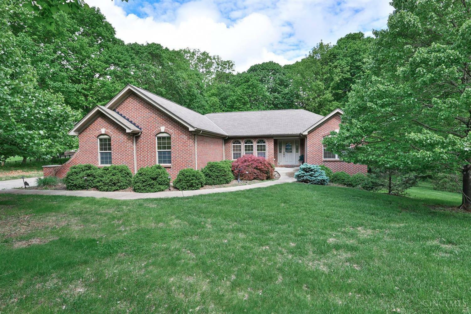 Property Photo: 3303 Cherryview Court OH 45052