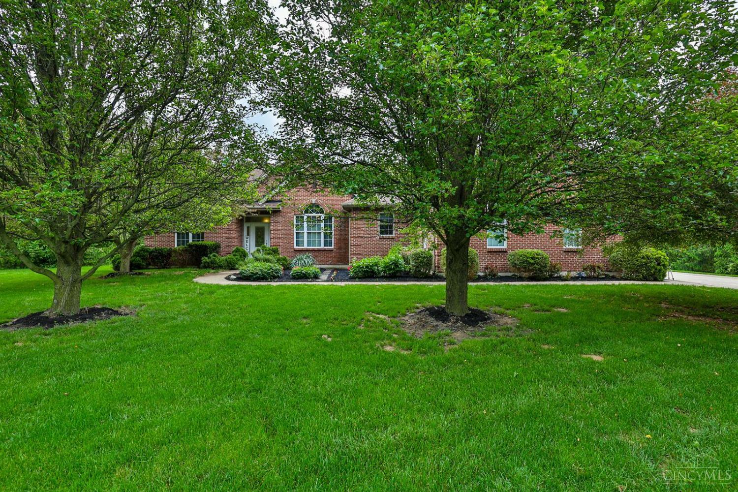 Property Photo: 1466 Shawnee Drive OH 45152