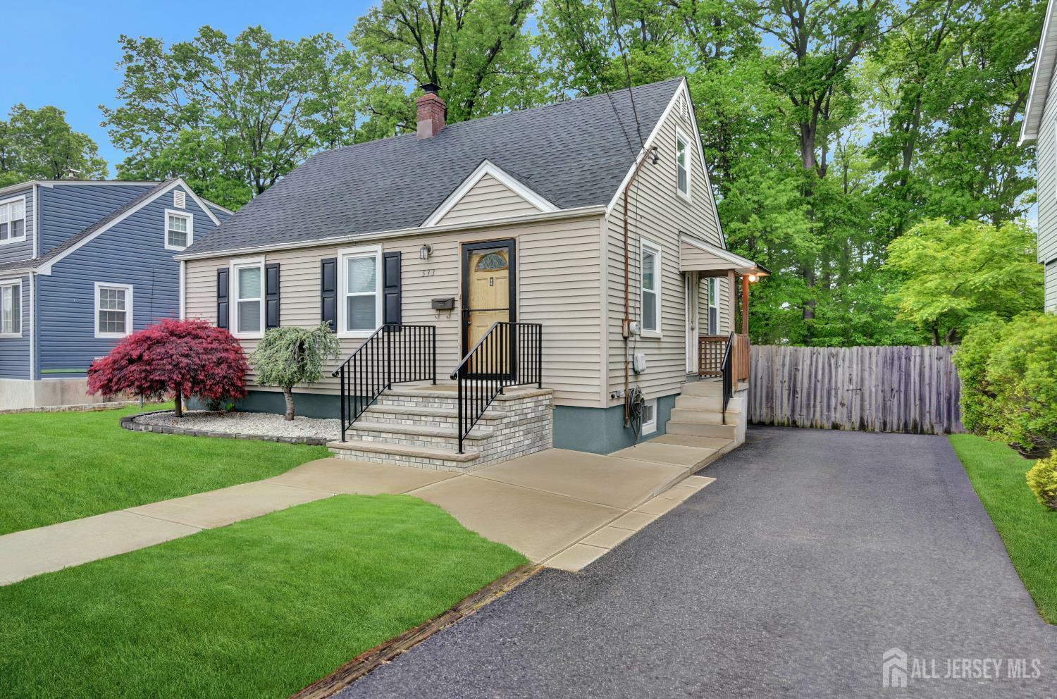 Property Photo: 533 Lyman Avenue NJ 07095