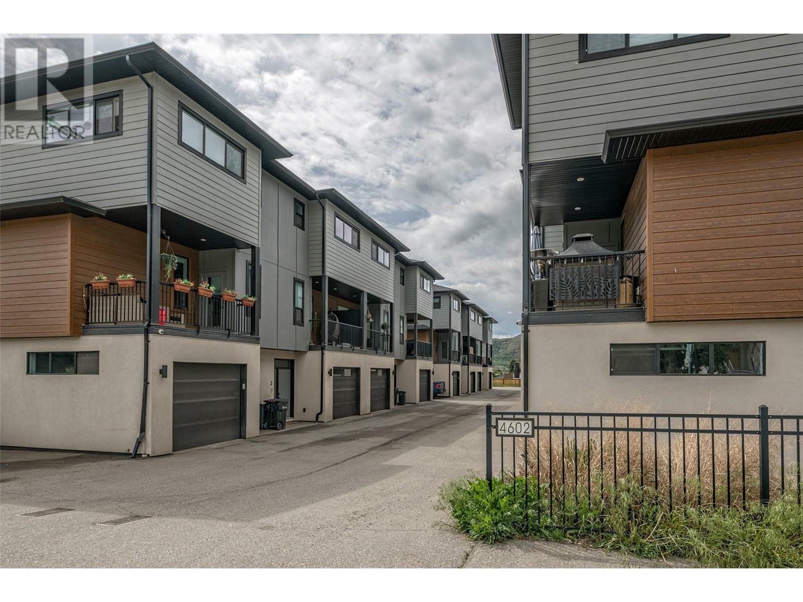 Property Photo: 4602 20 Street 8 BC V1T 4E5