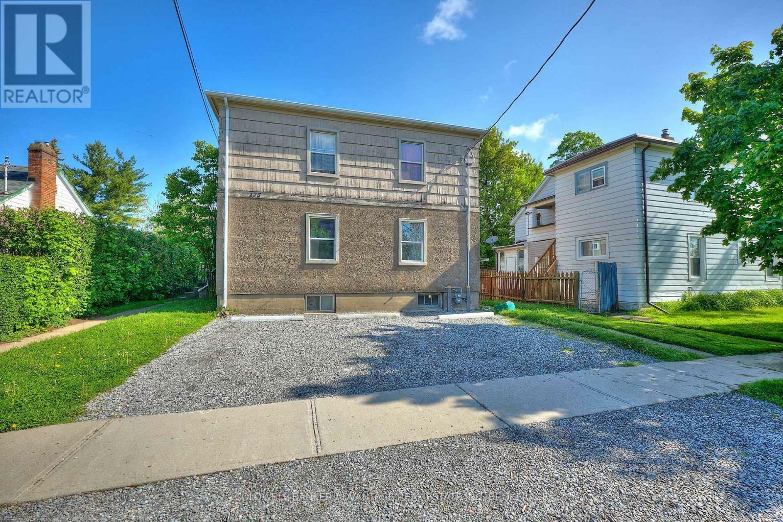Photo de la propriété: 175 Pleasant Avenue East ON L2R 1Y6