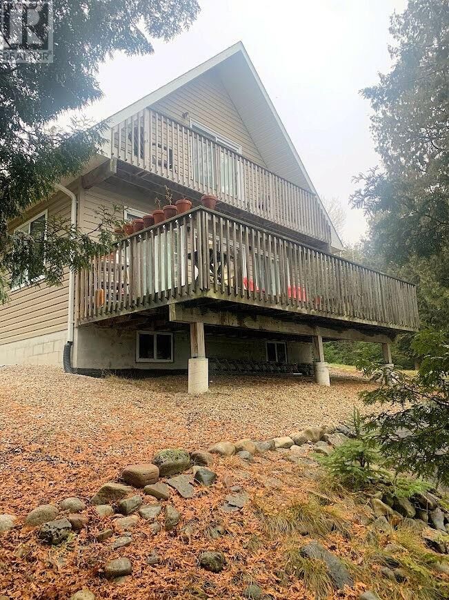 Property Photo:  664 Water Street  ON P0P 1R0 