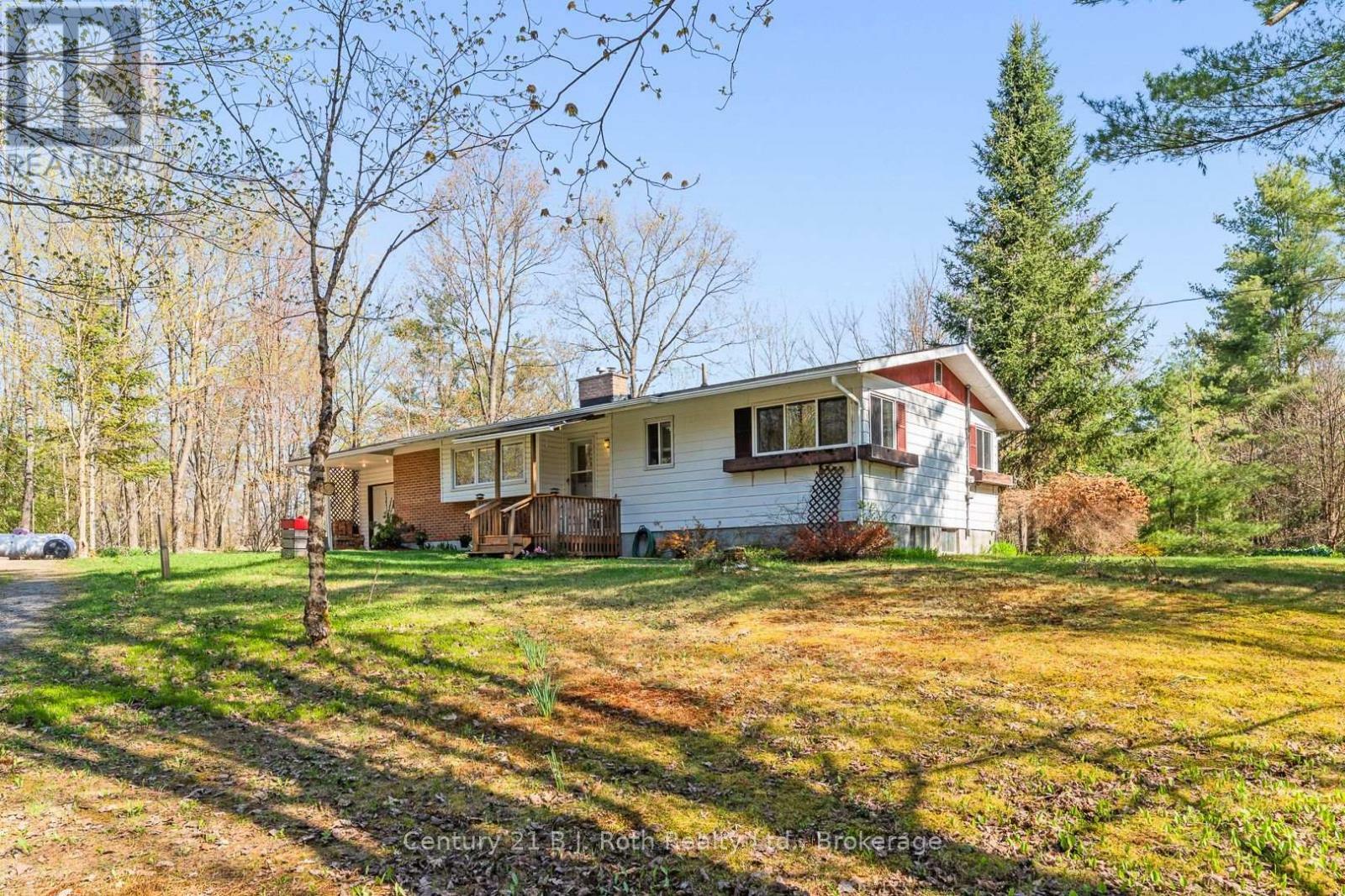 Property Photo: 1798 Barkway Road ON P1P 1R3