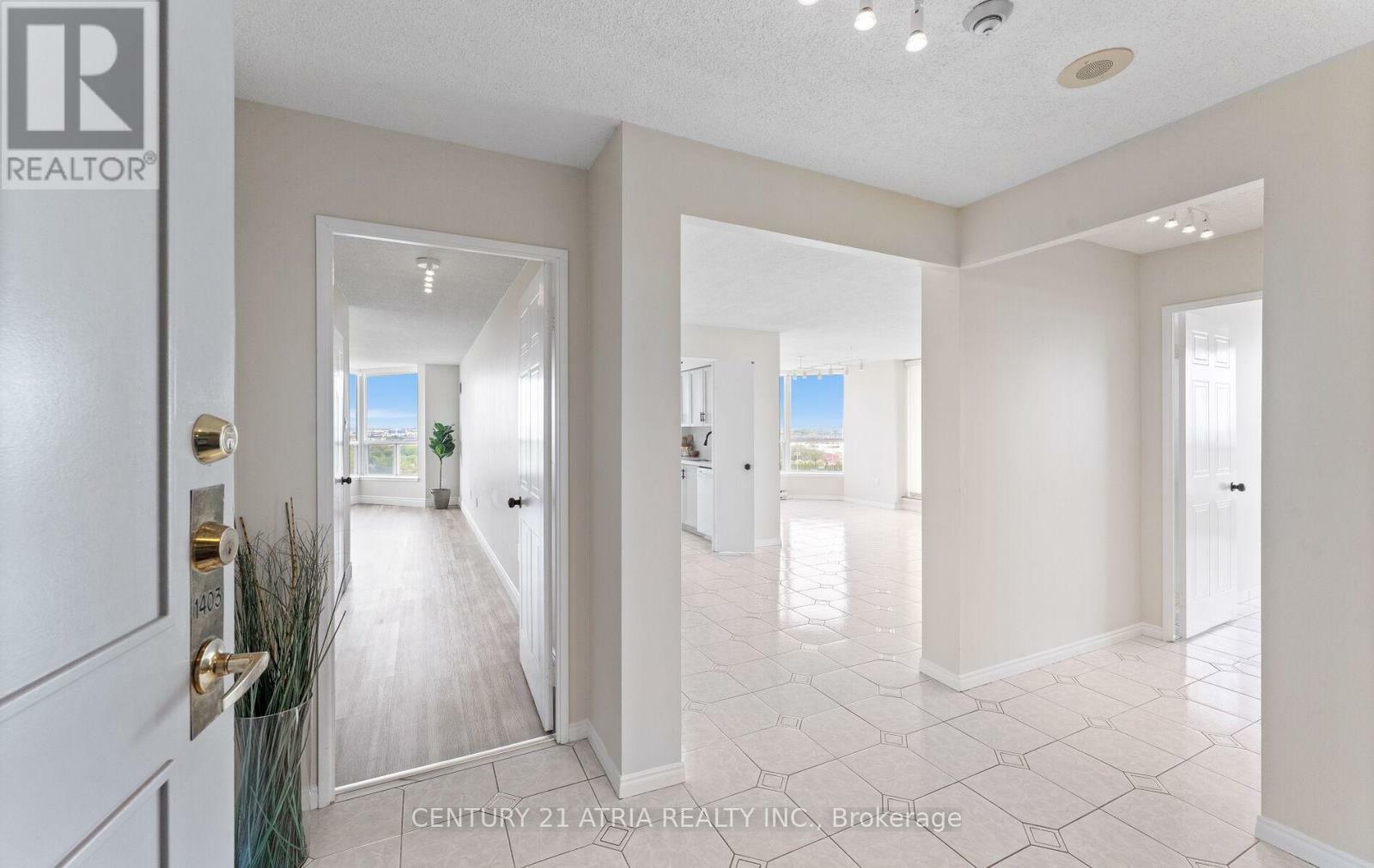 Property Photo: 430 McLevin Avenue 1403 ON M1B 5P1