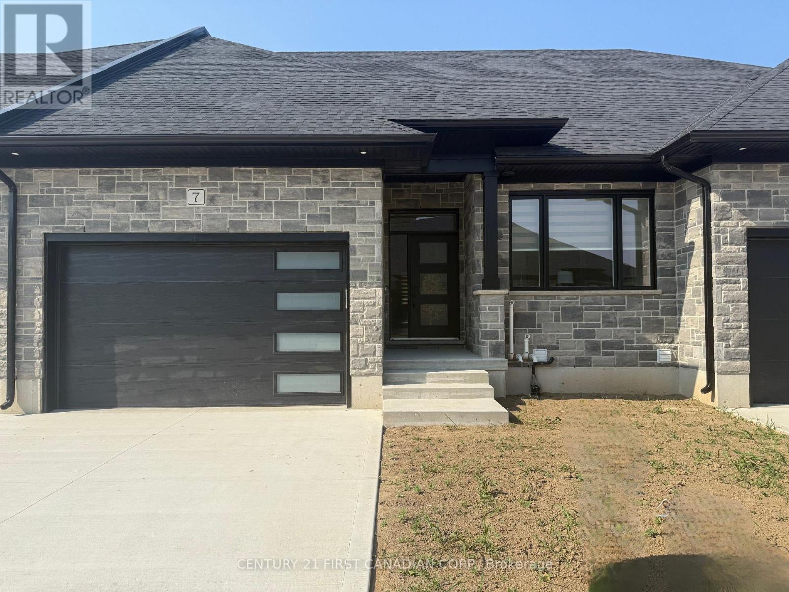 Property Photo: 32 Postma Crescent 7 ON N0M 1A0
