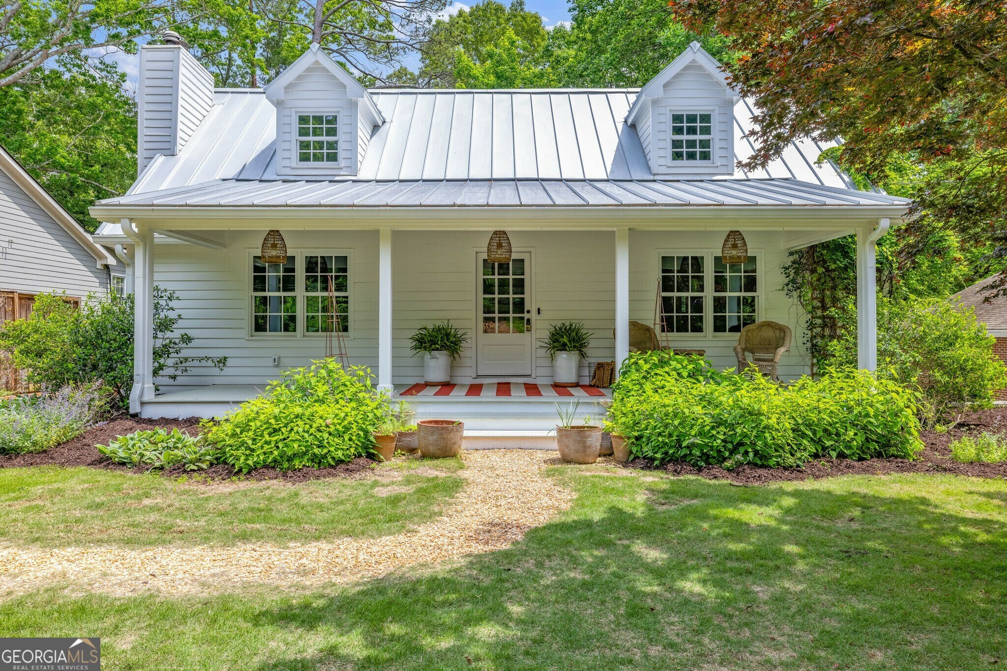 Property Photo: 6135 White Oak Drive GA 30542