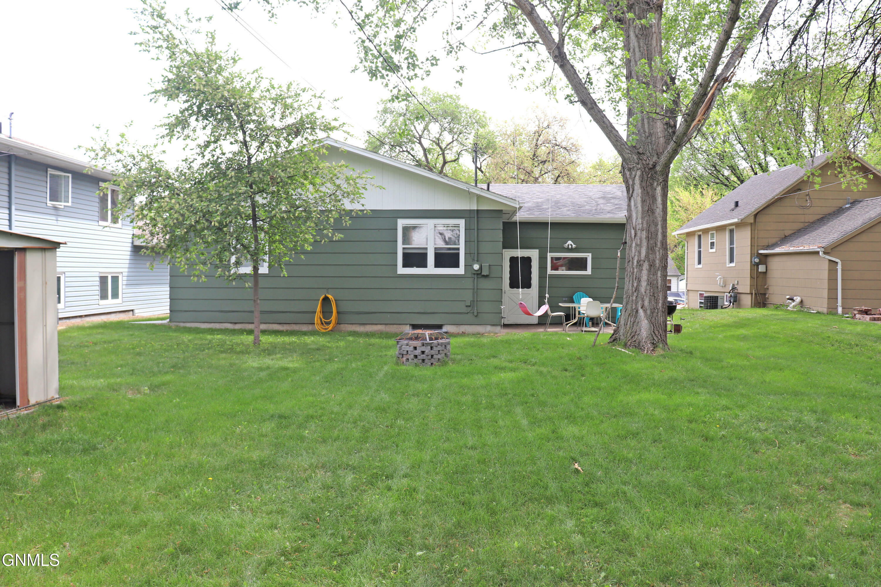 Property Photo:  620 18th Street N  ND 58501 