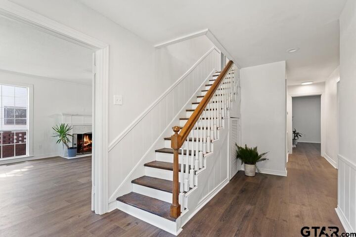 Property Photo: 519 W Buchanan TX 75773