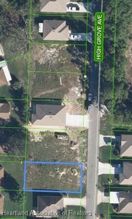 Property Photo: 10465 High Grove Avenue FL 33852