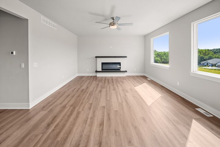 Property Photo: 213 Timberview Circle IA 50219