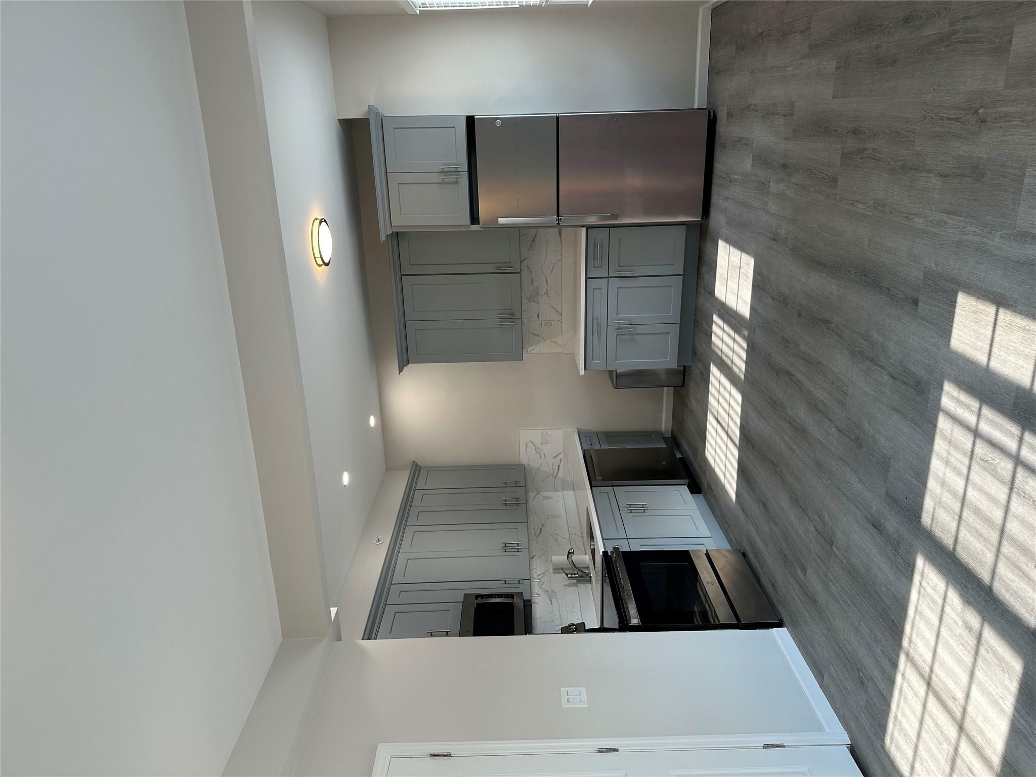 Property Photo:  135 S Main Street 3  NY 10956 