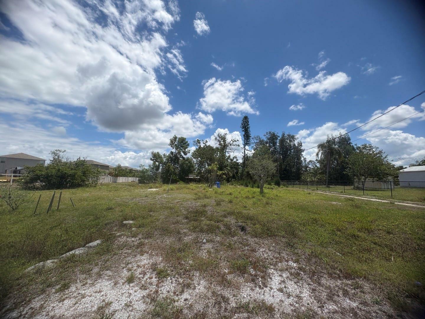 Property Photo: 2208 7th Street SW FL 33570