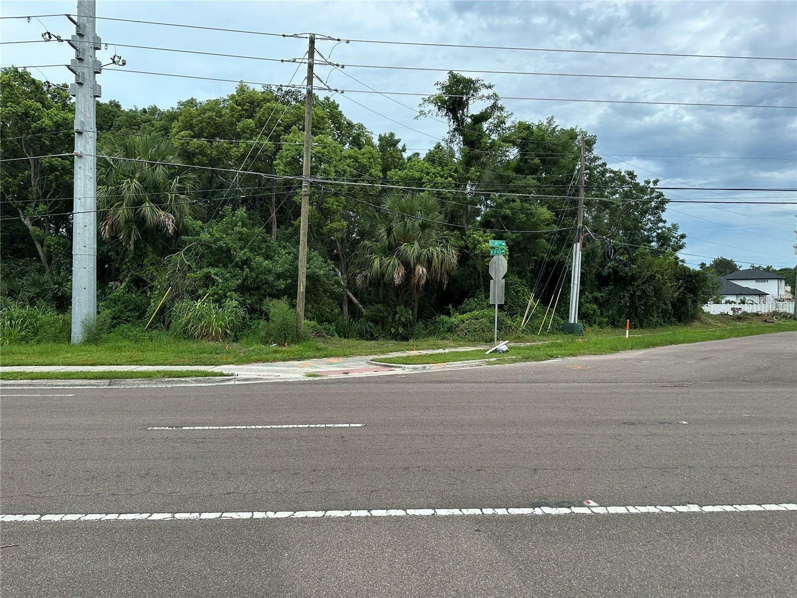Property Photo: W 426th FL 32765
