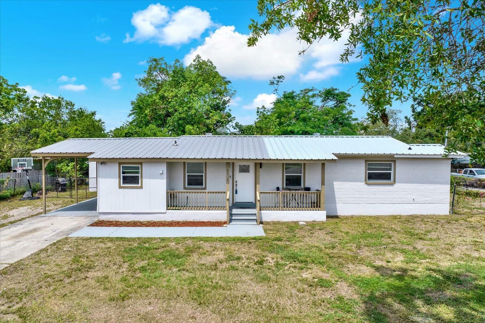 Property Photo: 6020 N 50th Street FL 33610