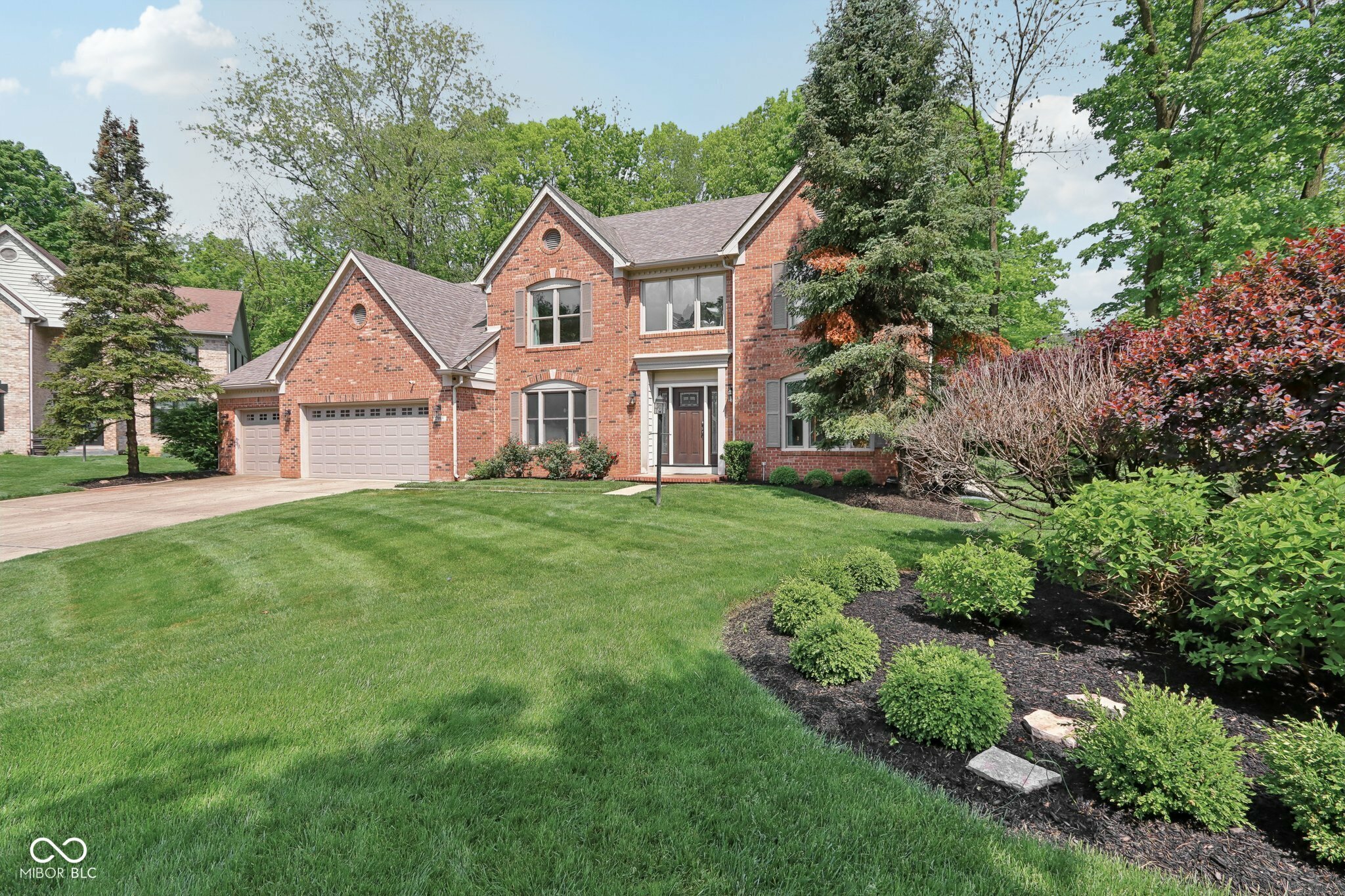Property Photo: 2884 Brook Vista Drive IN 46032