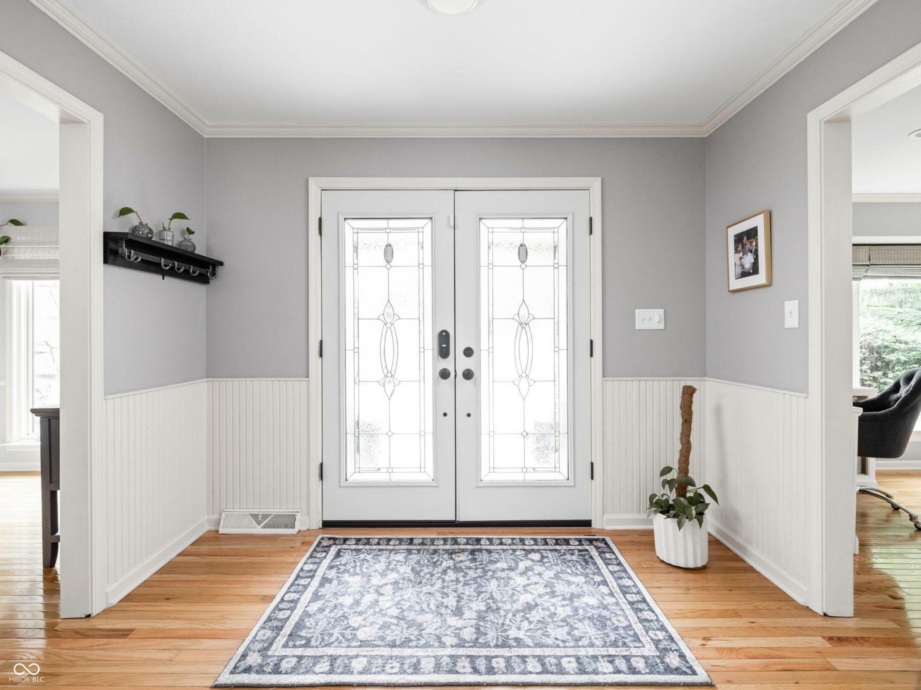 Property Photo: 470 Mill Farm Road IN 46062