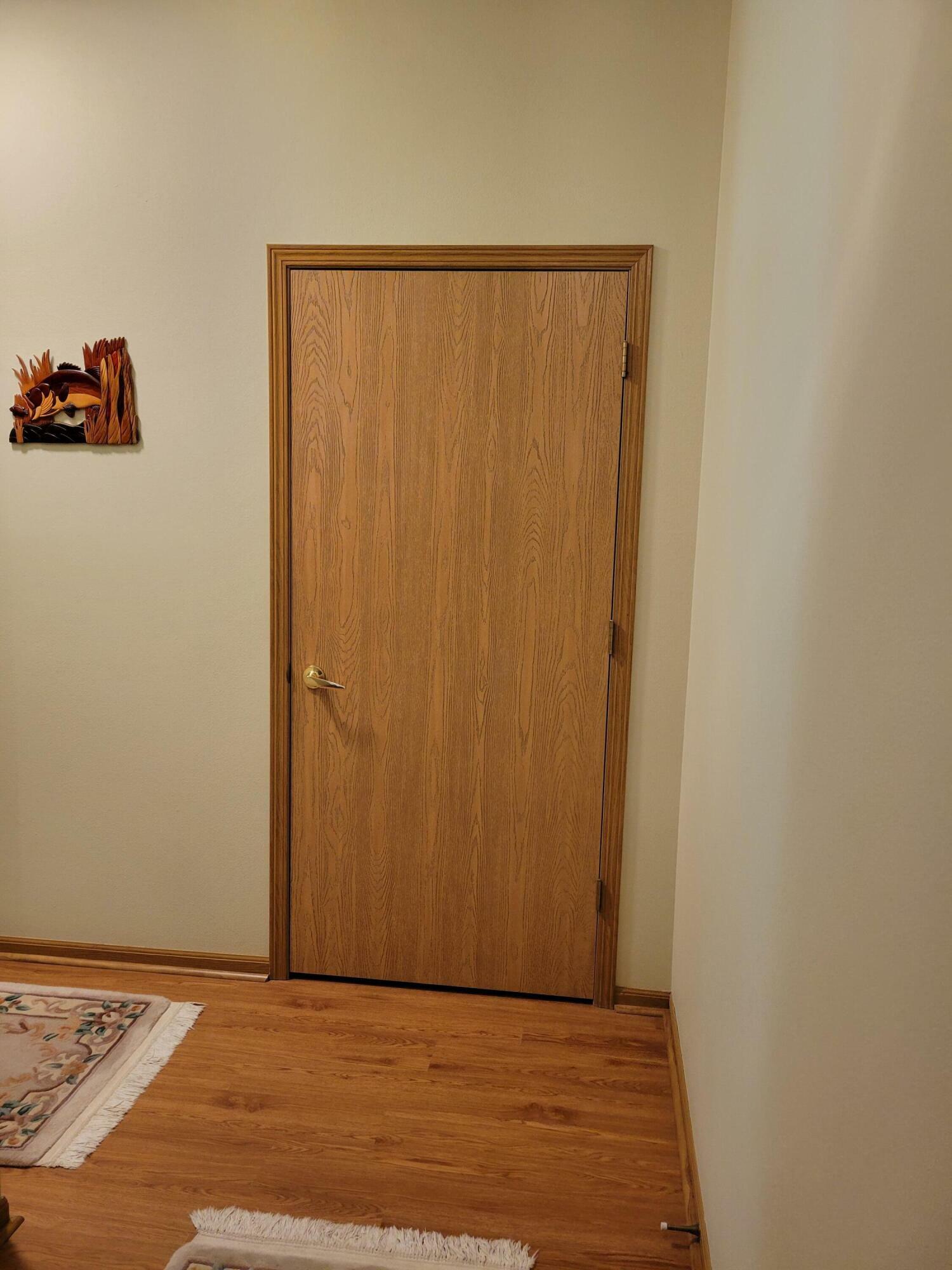 Property Photo: 2111 Pine Ridge Ct F WI 53024
