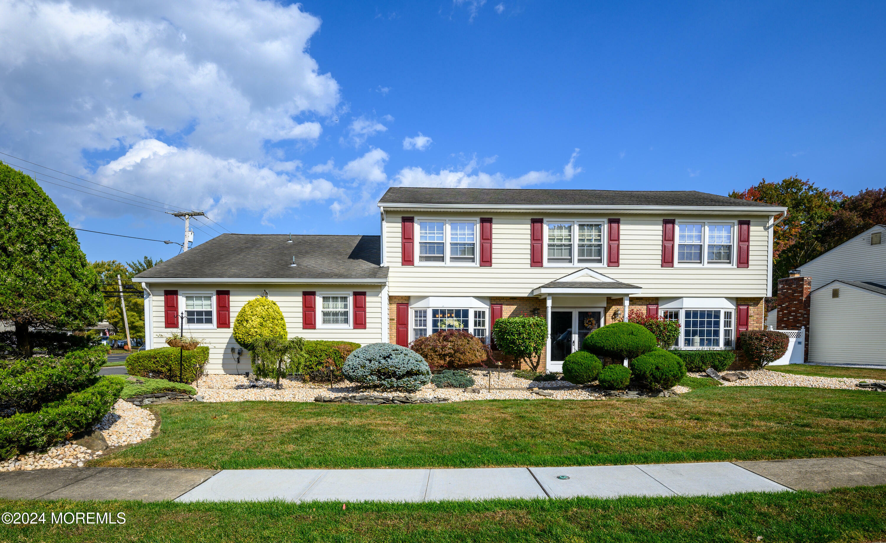 Property Photo: 3 Romero Court NJ 08831