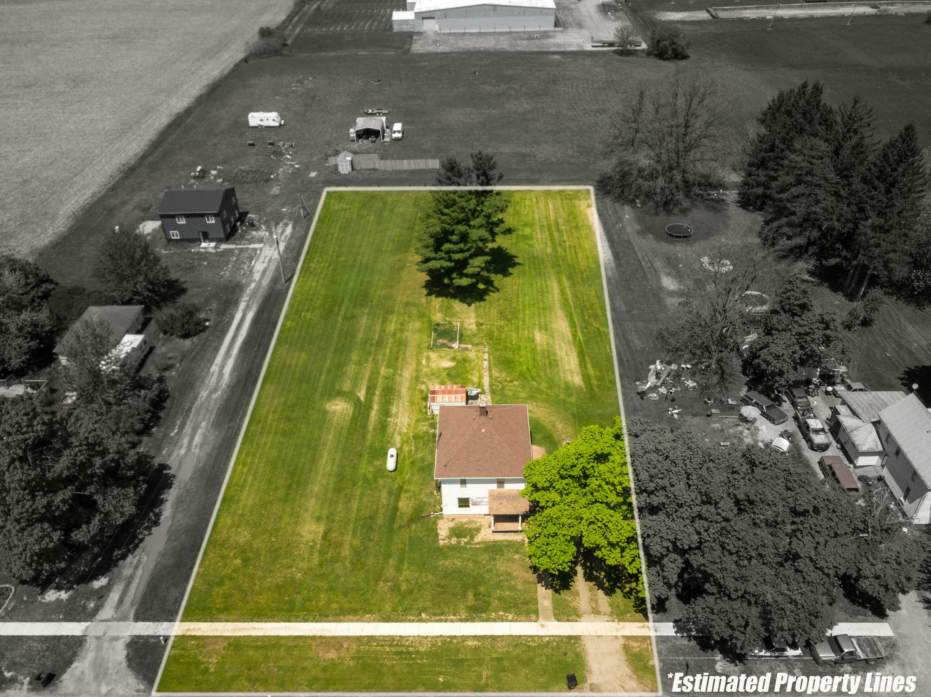 Property Photo: 402 W Center Street MI 49288