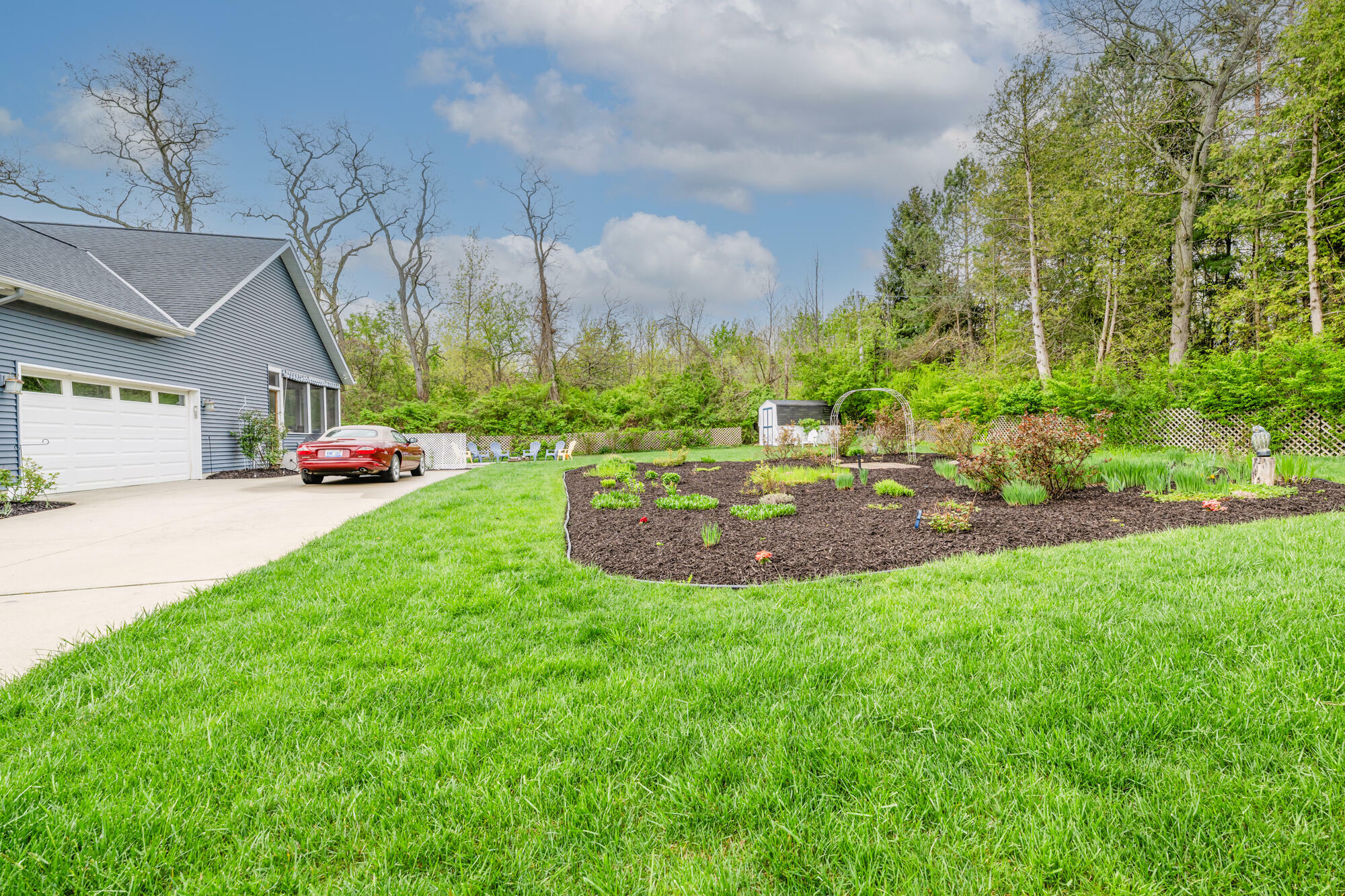 Property Photo: 507 A Avenue MI 49090