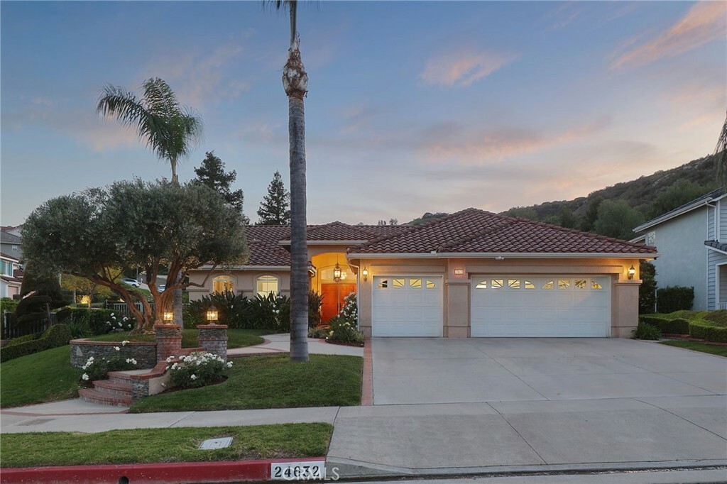 Property Photo: 24632 Stagg Street CA 91304