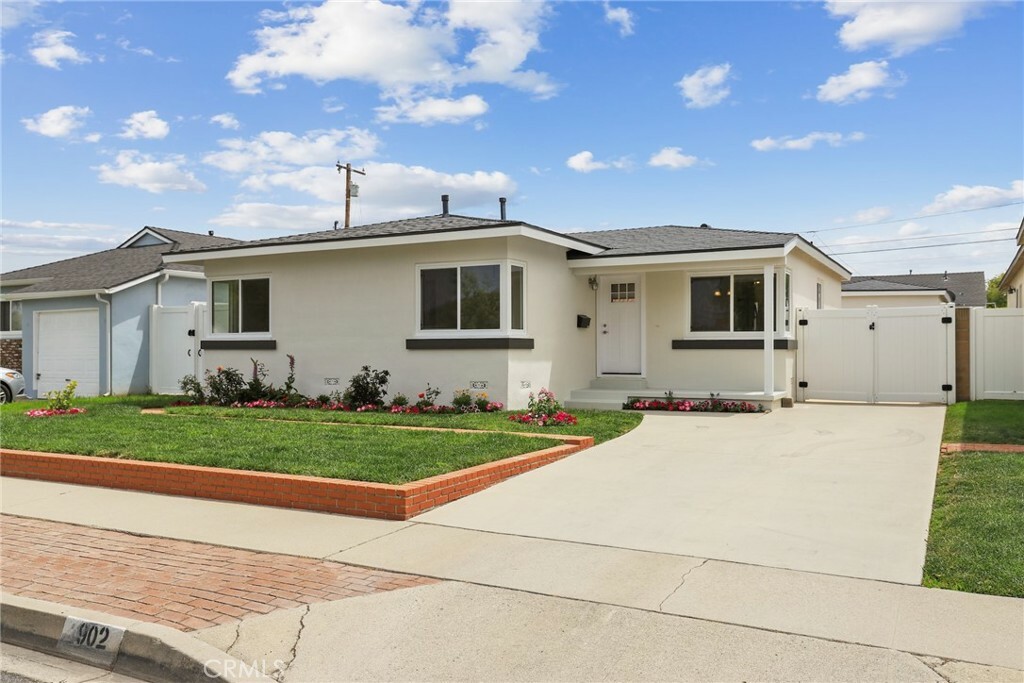 902 Patronella Avenue  Torrance CA 90503 photo